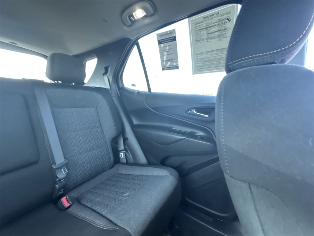2022 Chevrolet Equinox LT photo 13