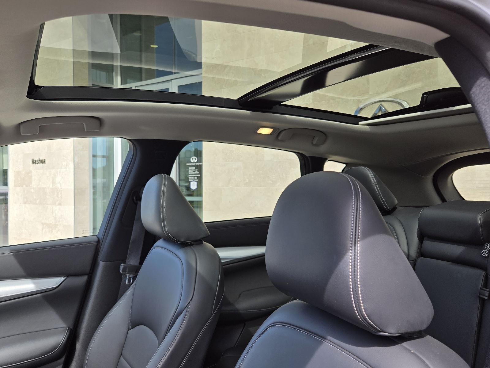 2021 Infiniti QX50 Luxe photo 6