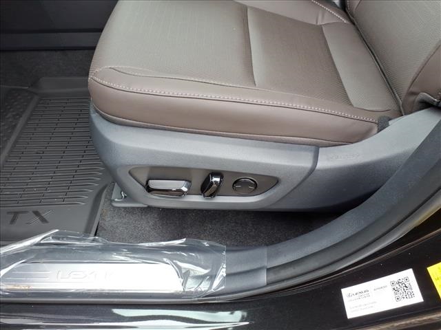 2026 Lexus TX 350 Premium photo 8