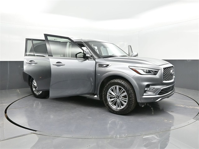2019 Infiniti QX80 Luxe photo 29
