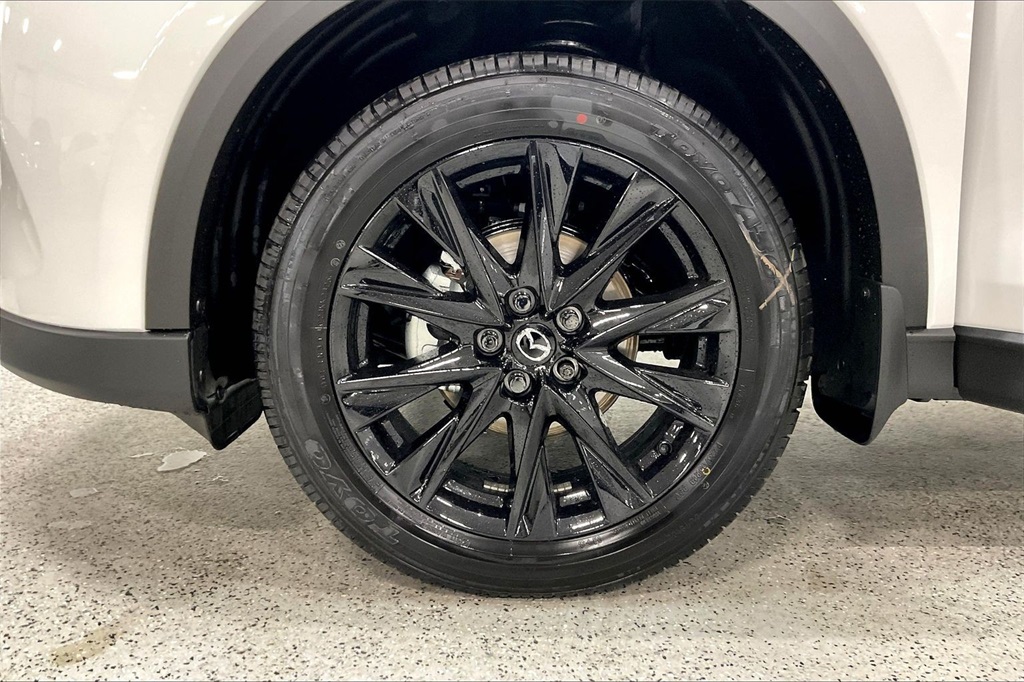 2025 MAZDA CX-5 - Image 11