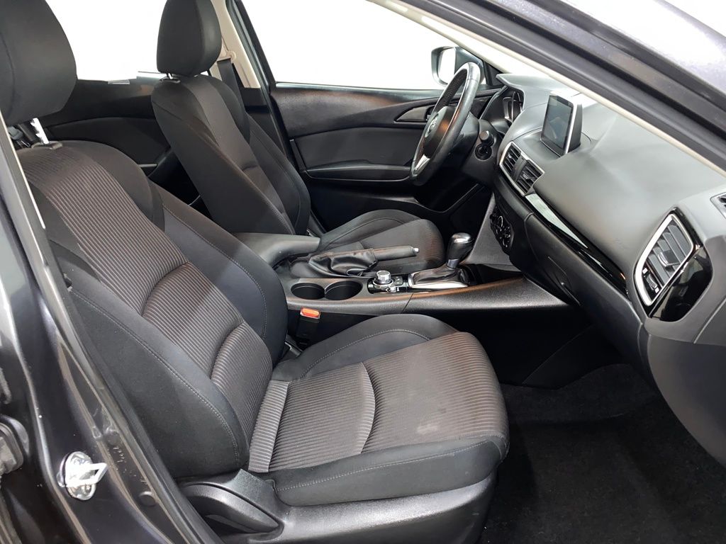 2016 Mazda Mazda3 Touring photo 11