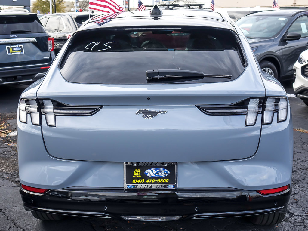 2025 FORD MUSTANG MACH-E - Image 5