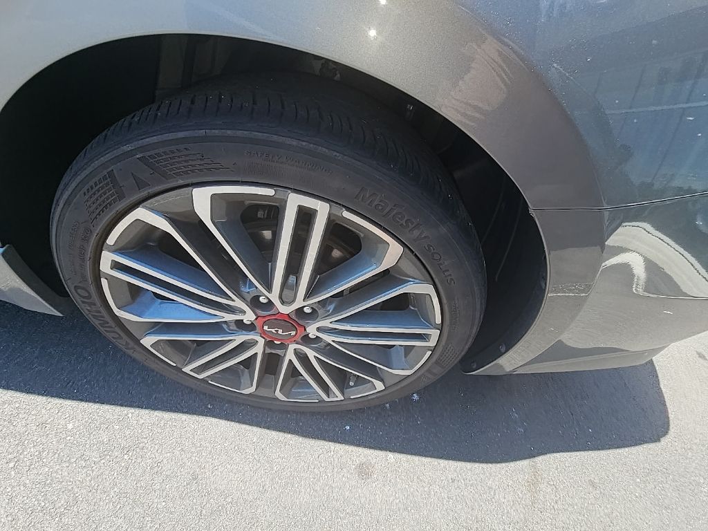 2022 Kia Forte GT photo 13