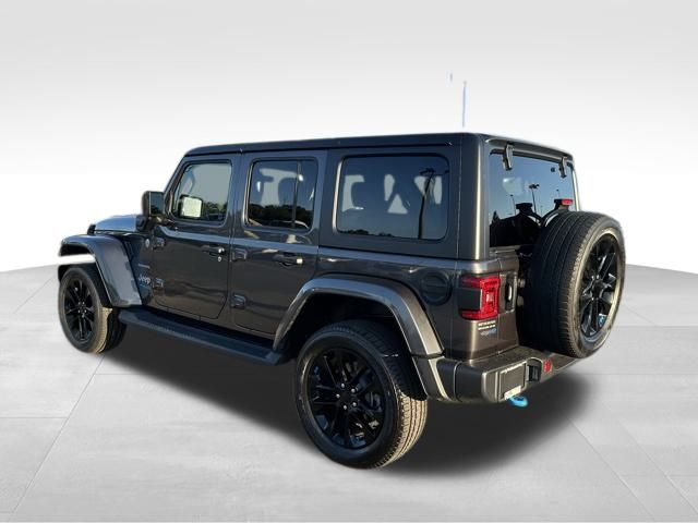 2022 Jeep Wrangler Unlimited Sahara 4xe photo 4