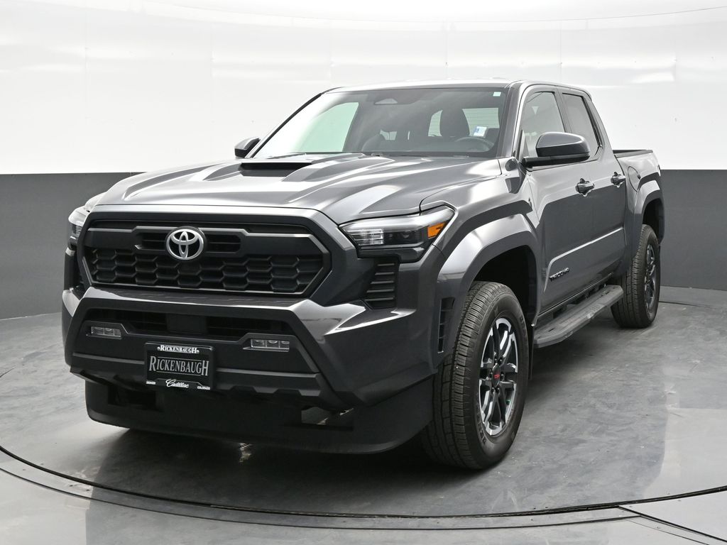 2024 Toyota Tacoma TRD Sport photo 2