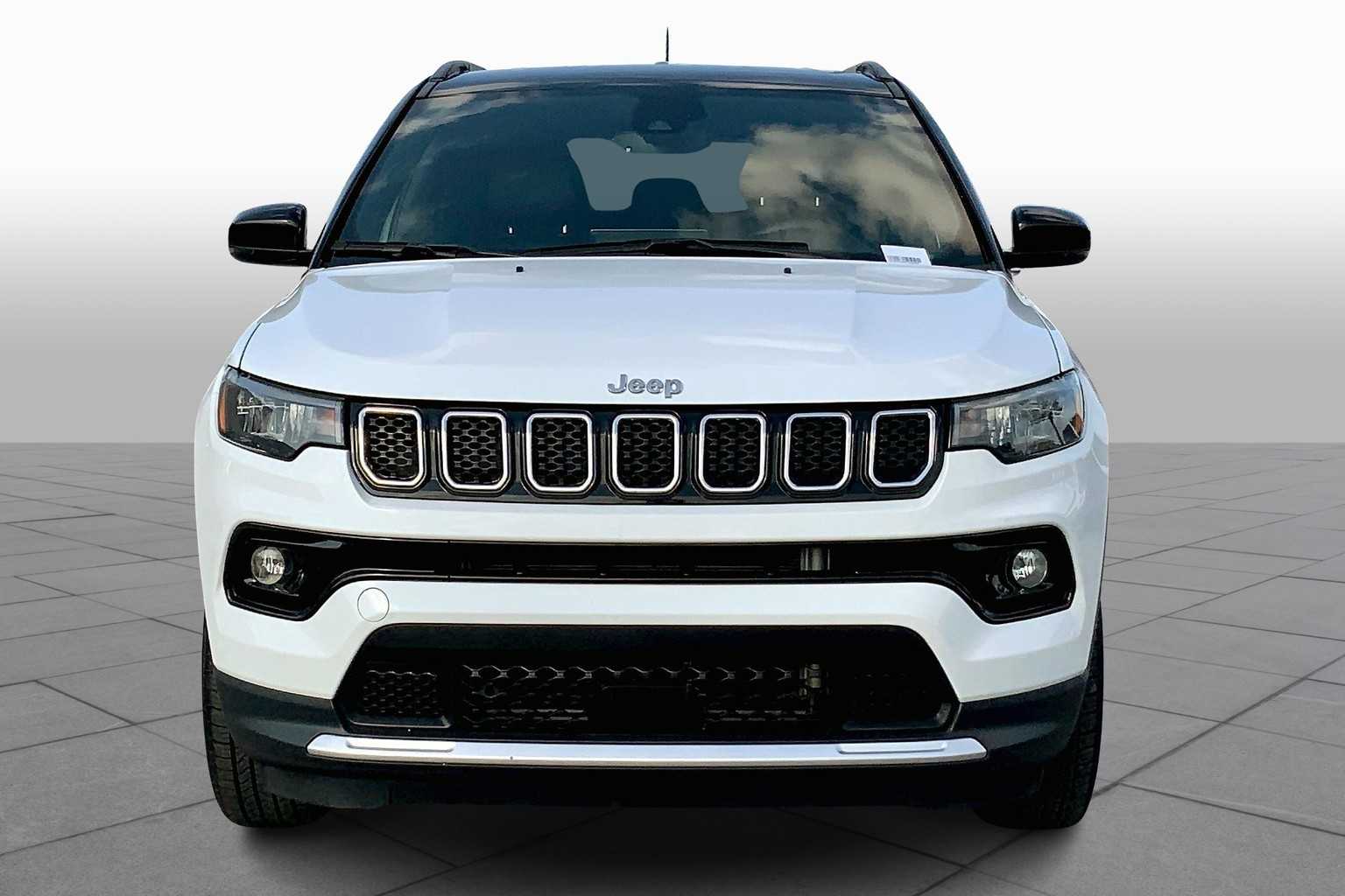 2023 Jeep Compass Limited photo 2