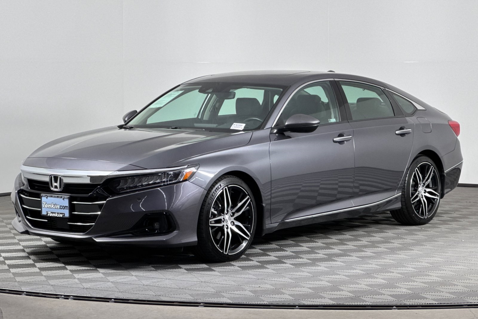 2022 Honda Accord Touring 2.0T photo 8
