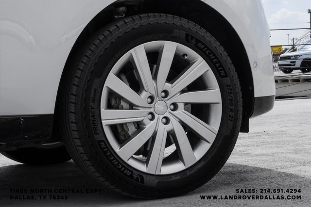 2023 Land Rover Range Rover SE photo 52