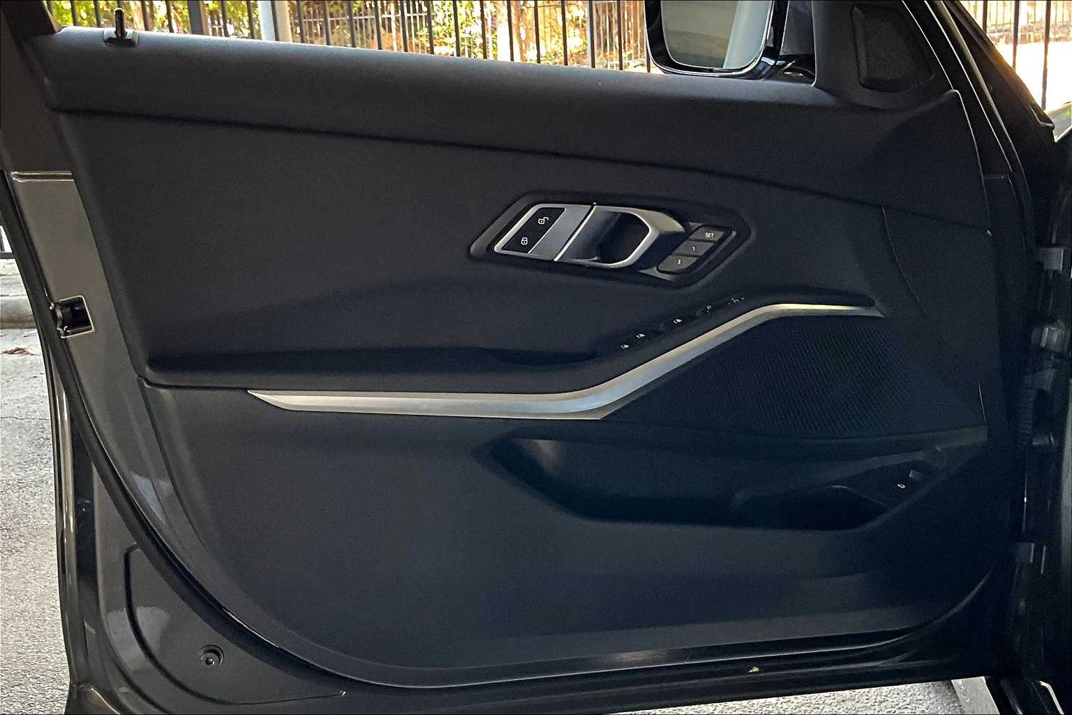2021 Bmw 330i photo 21