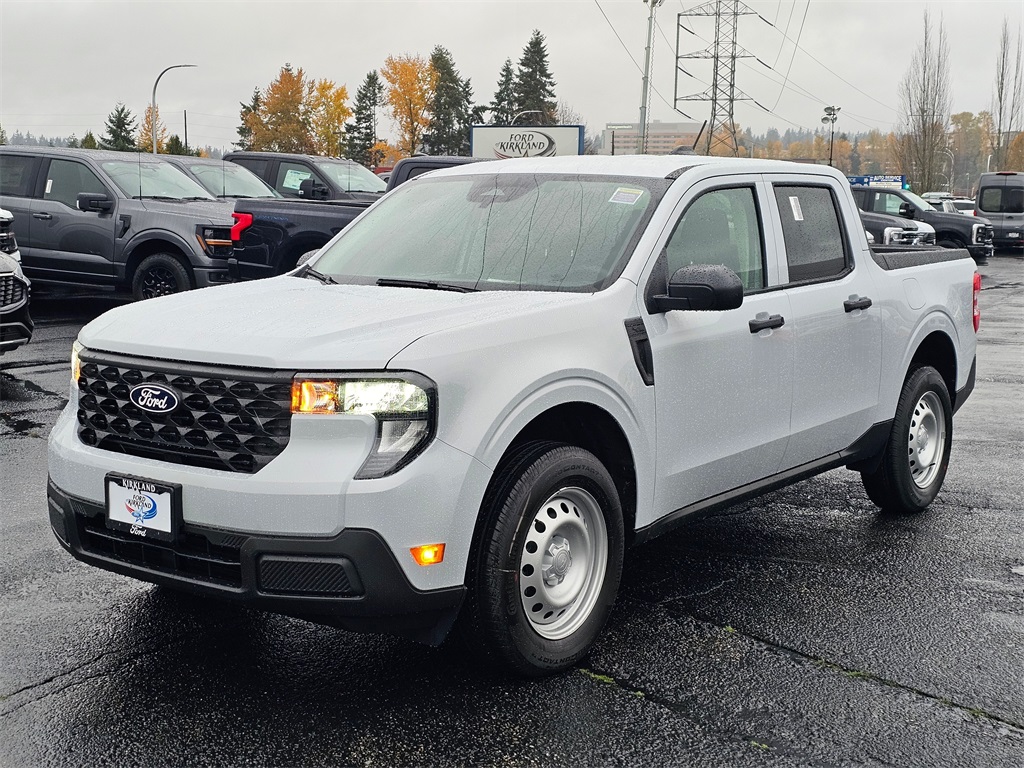 2025 Ford Maverick XL photo 3