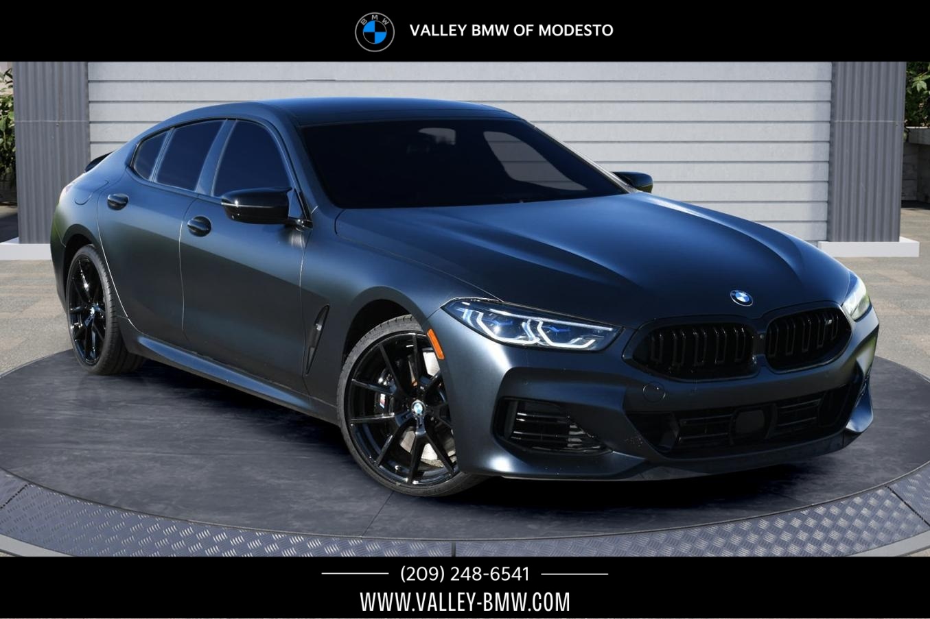 2023 BMW 8 Series M850i's photo