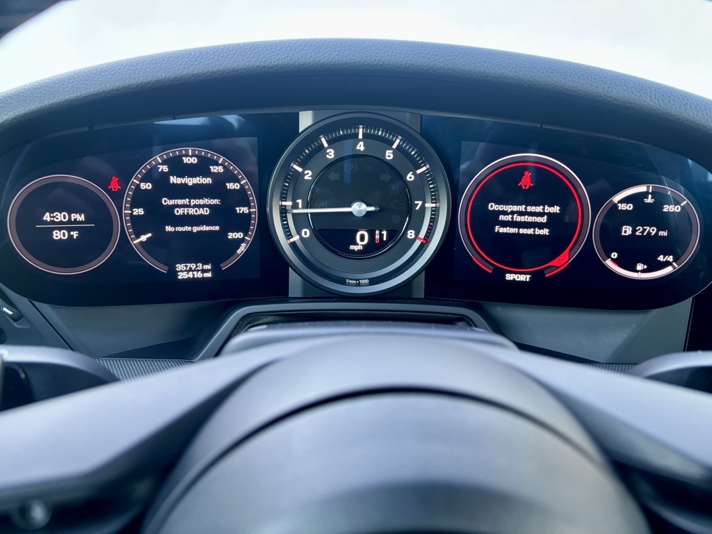 2021 Porsche 911 Coupe photo 3