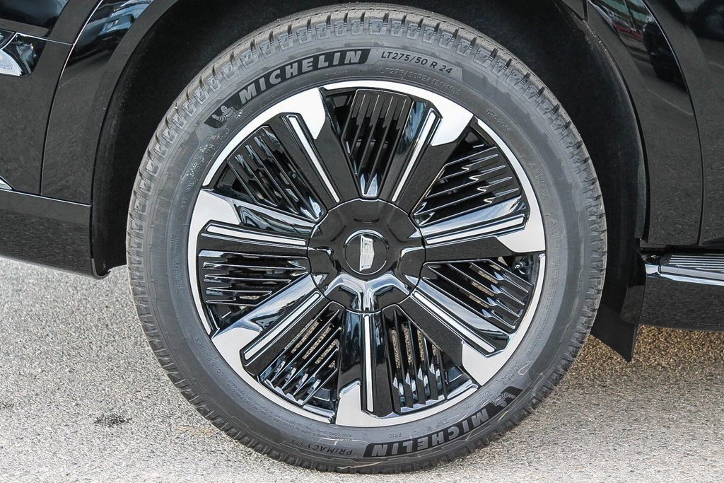 2025 Cadillac Escalade IQ Sport photo 7