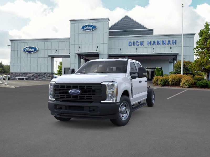 2026 Ford F-350 photo 2