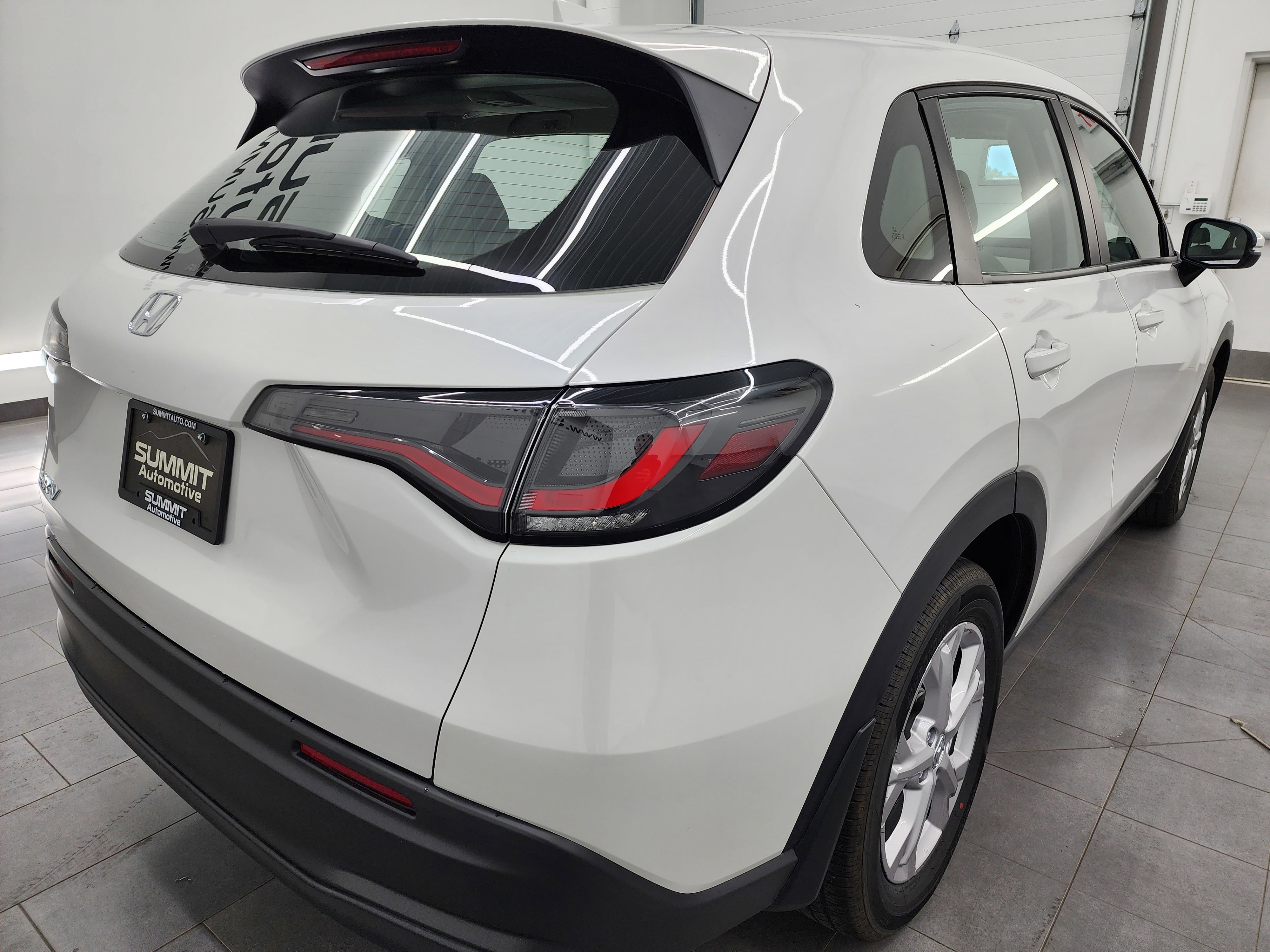 2024 Honda HR-V LX photo 3