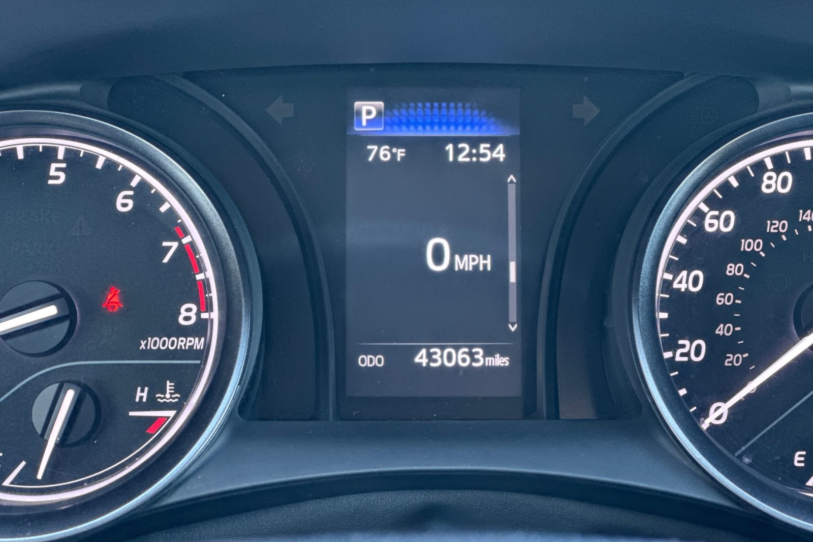 2024 Toyota Camry SE photo 22