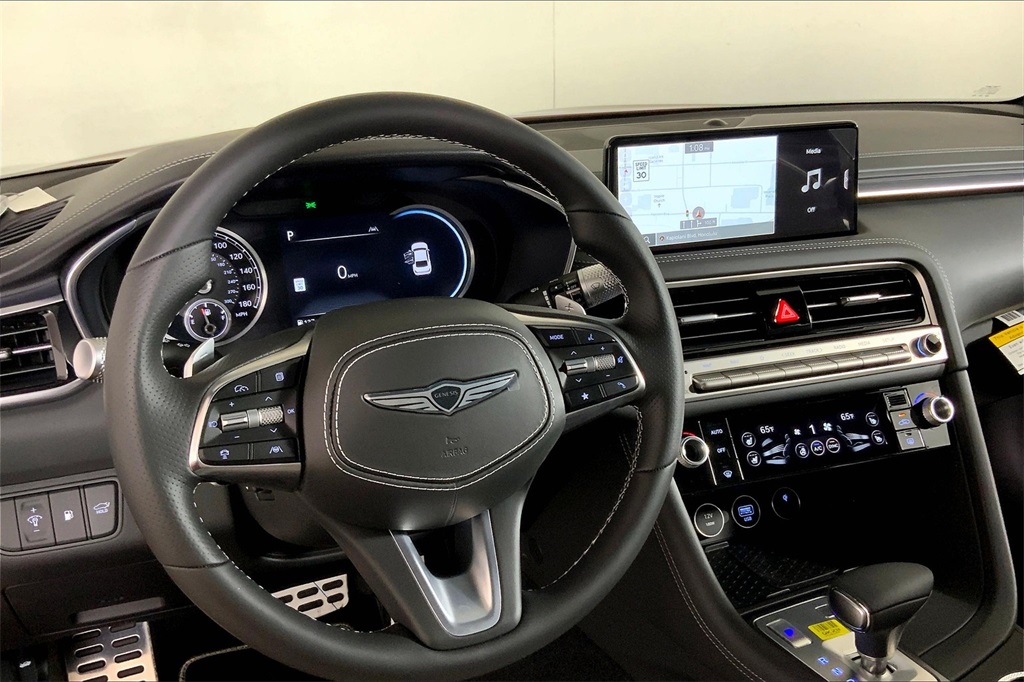 2025 Genesis G70 3.3T Sport Prestige photo 4