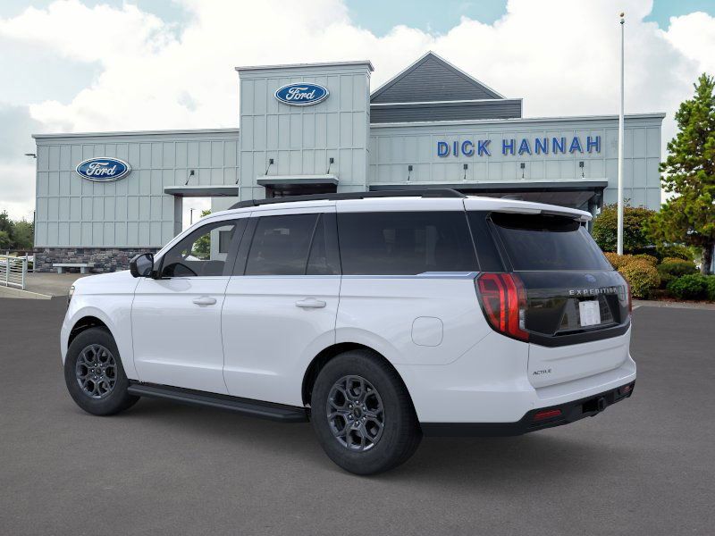 2025 Ford Expedition photo 4