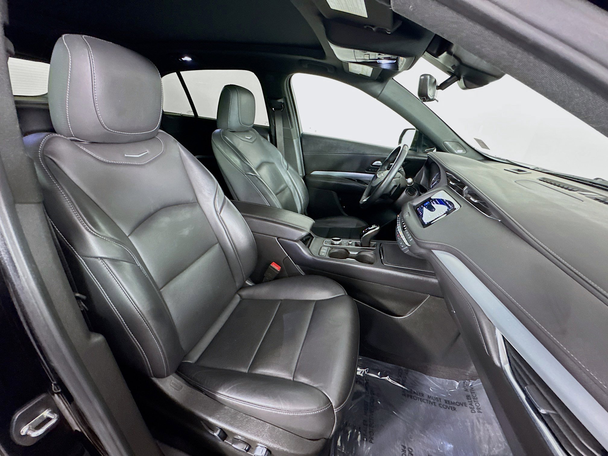 2022 Cadillac XT4 Premium Luxury photo 27