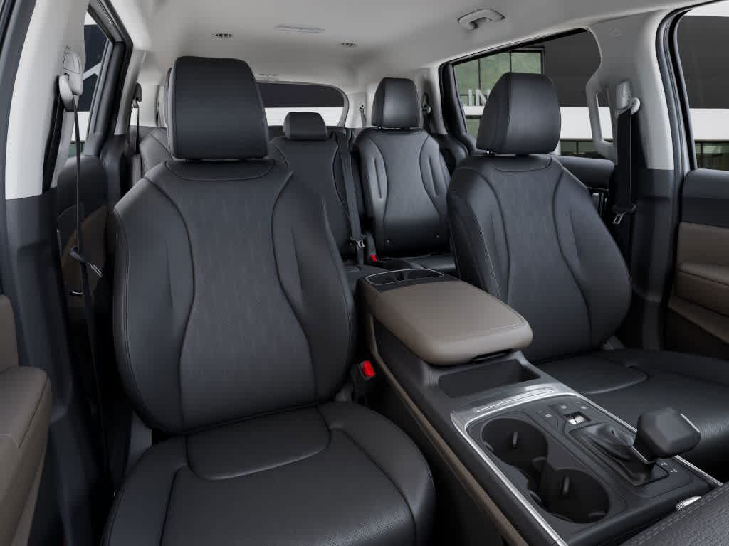 2026 Kia Carnival LXS photo 14