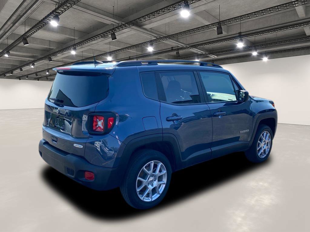 2022 Jeep Renegade Latitude photo 7