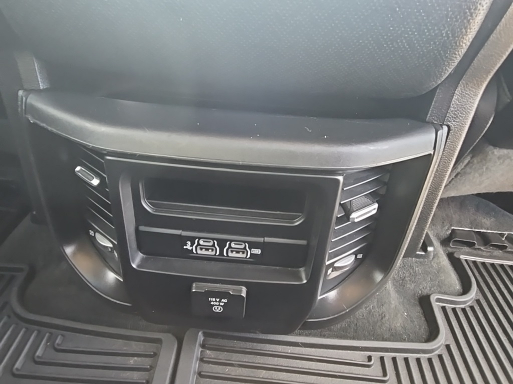 2019 Ram 1500 Laramie photo 28