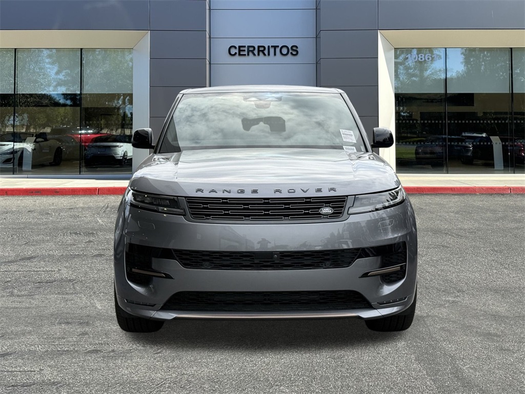 2025 Land Rover Range Rover Sport SE photo 2