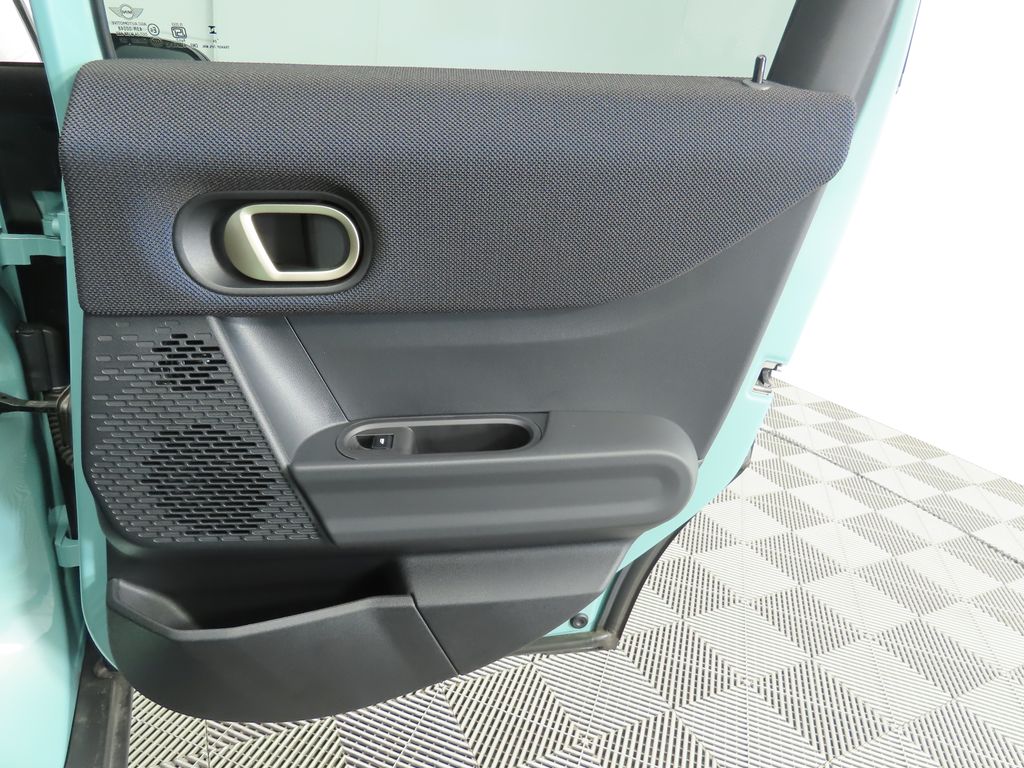 2025 Mini Cooper Hardtop S photo 25