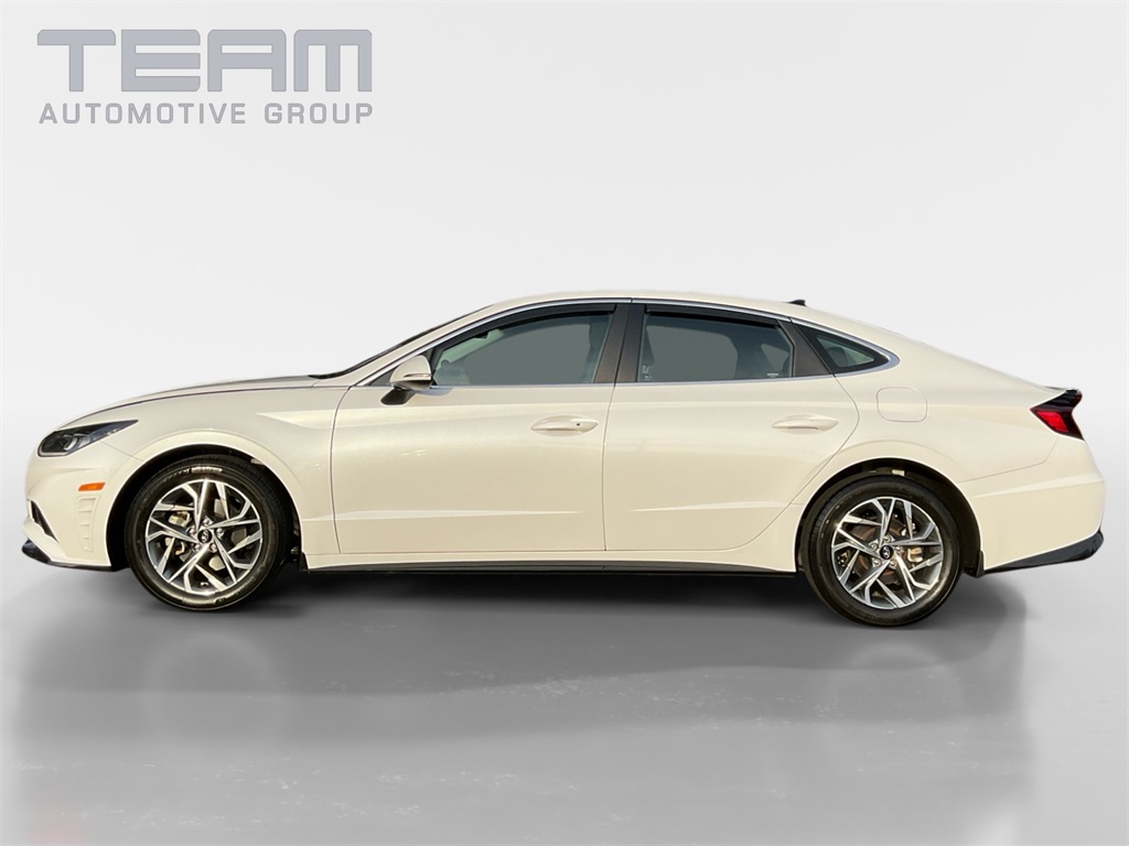 2022 Hyundai Sonata SEL photo 3