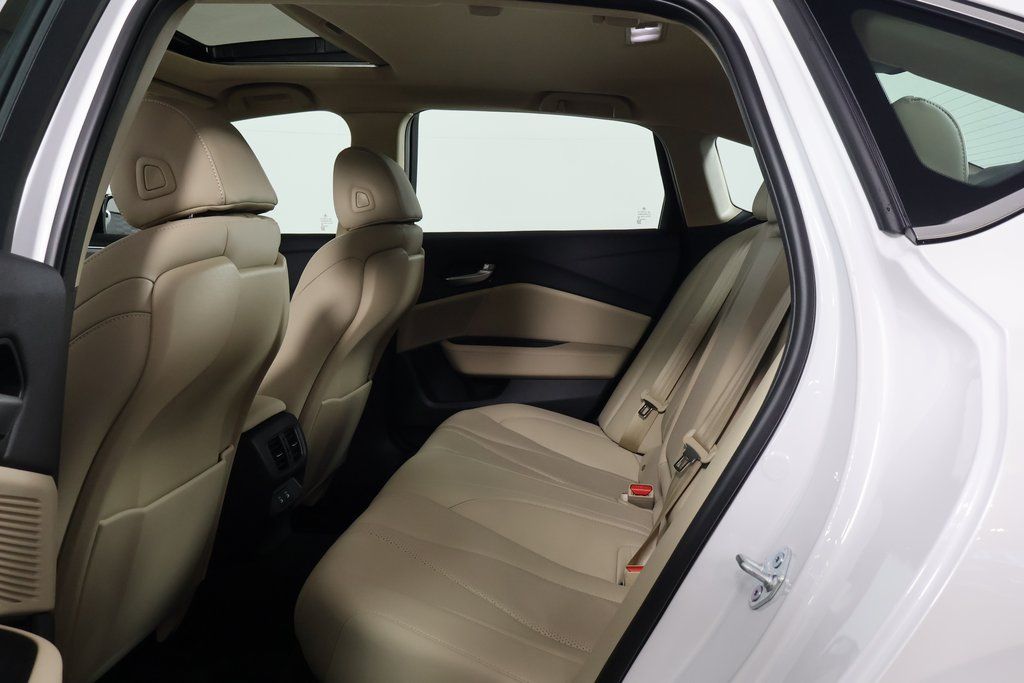 2025 Acura TLX Technology photo 6