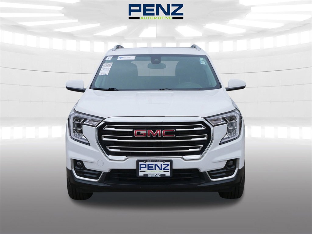 Used 2024 GMC Terrain SLT with VIN 3GKALVEG5RL152259 for sale in Rochester, Minnesota
