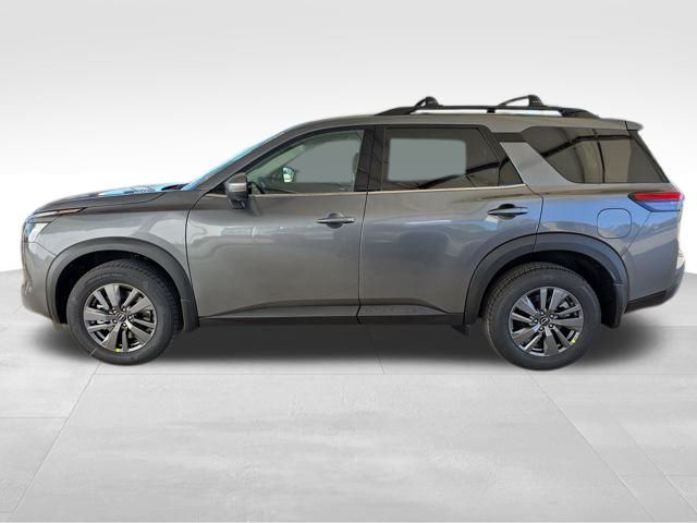 2025 Nissan Pathfinder SV photo 2