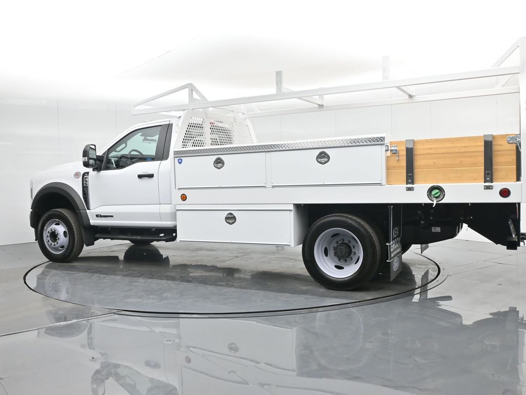 2024 Ford F-550 Chassis XL