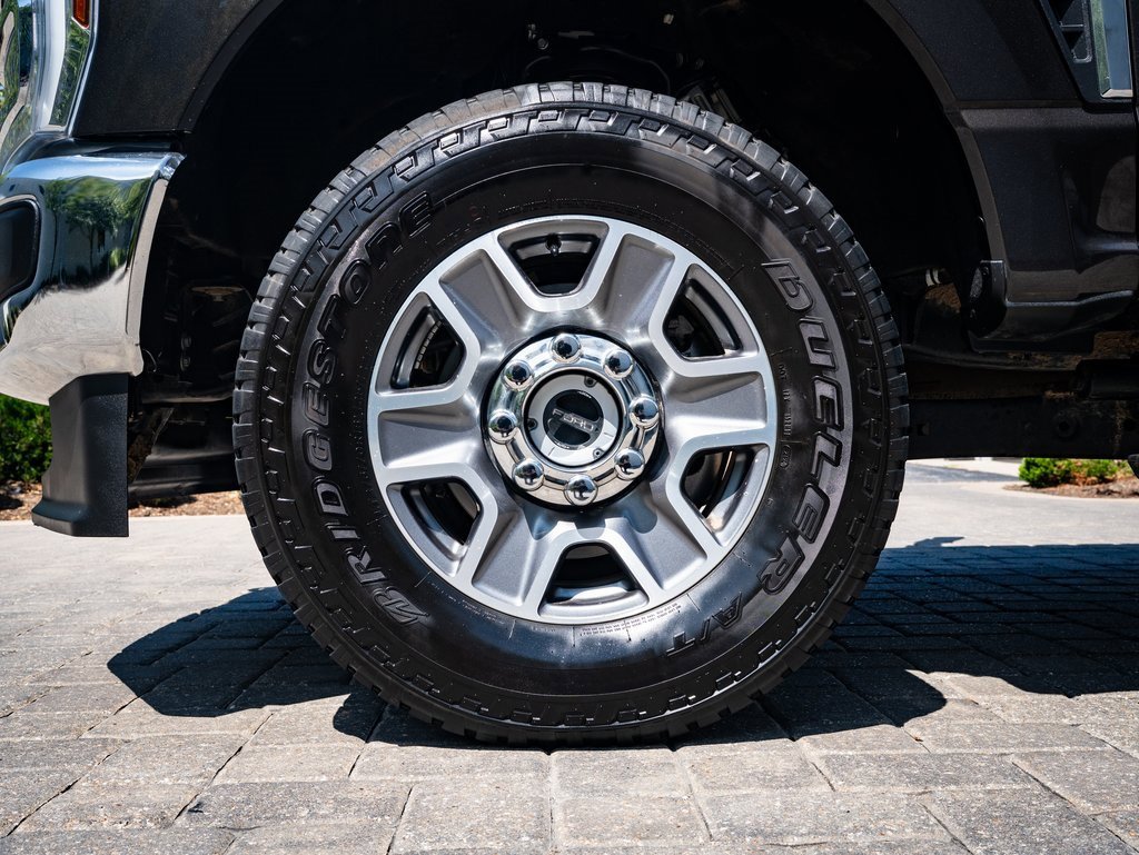 2024 Ford F-350 photo 13