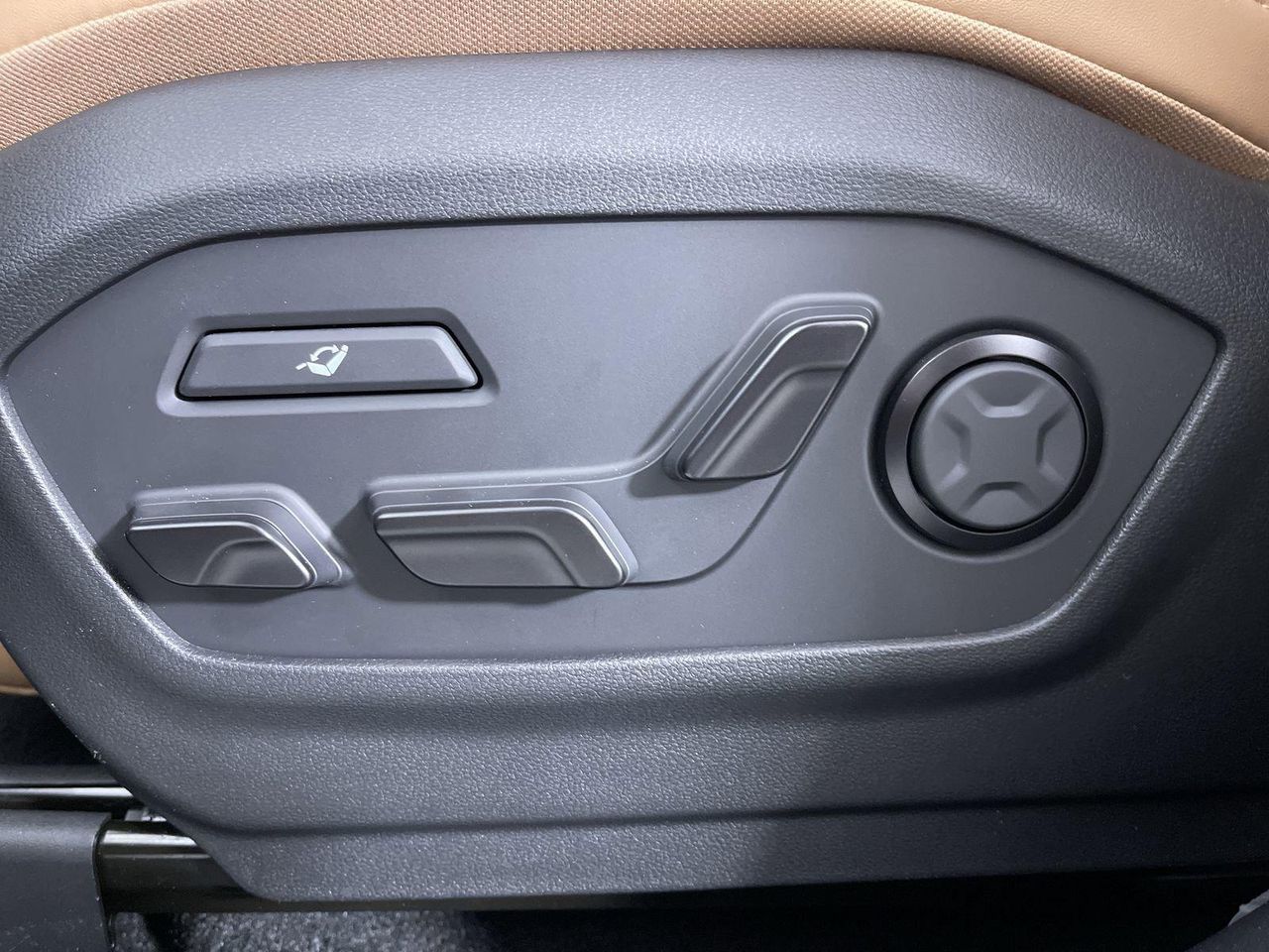 2026 Hyundai Santa Fe Calligraphy photo 11