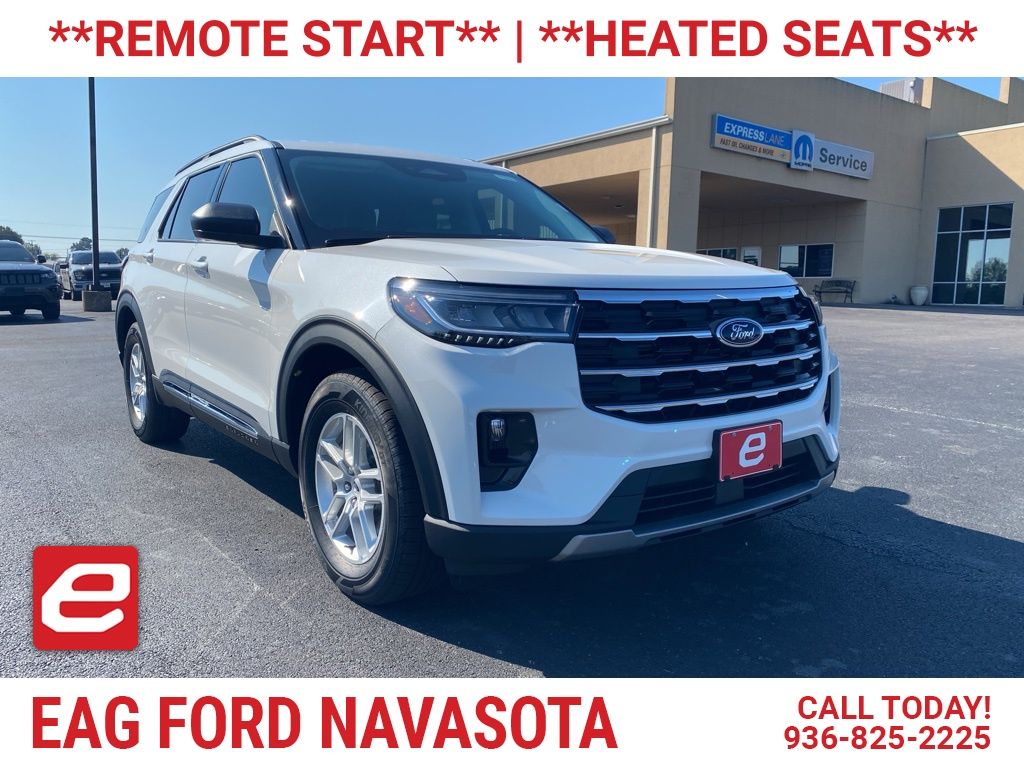 2025 Ford Explorer Active's photo