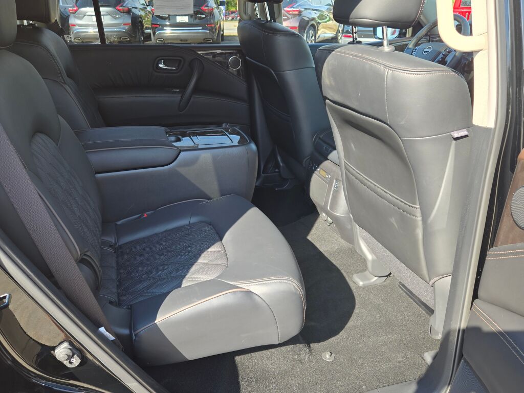 2024 Nissan Armada Platinum photo 3