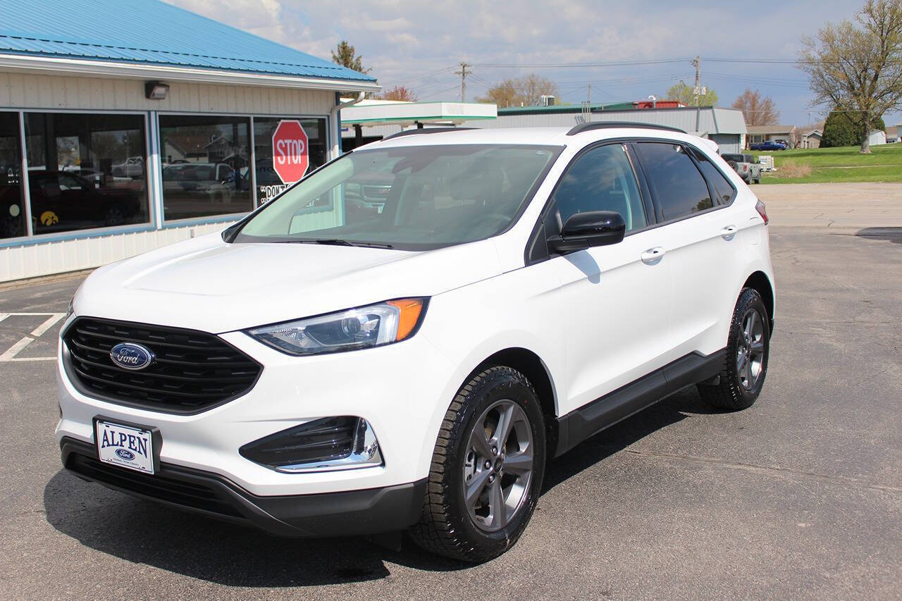 2023 Ford Edge SEL's photo