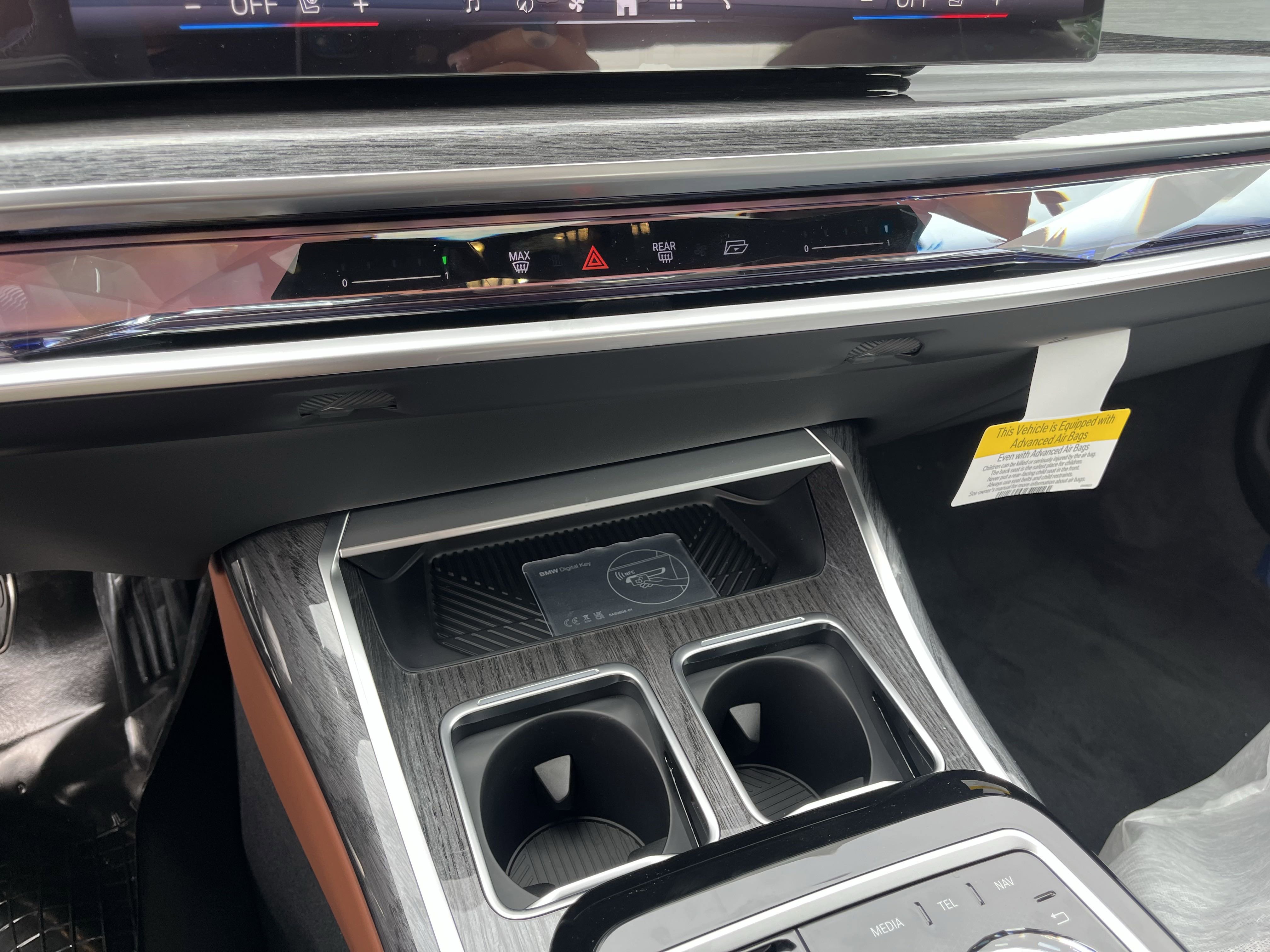 2025 Bmw 760i xDrive photo 3