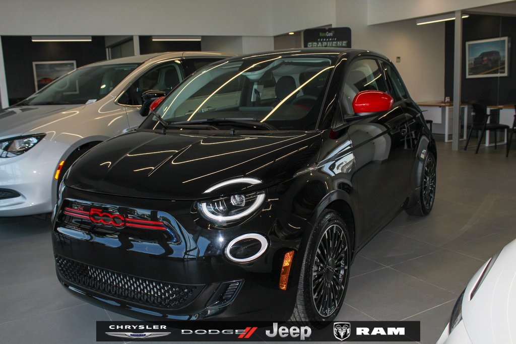 2024 FIAT 500e