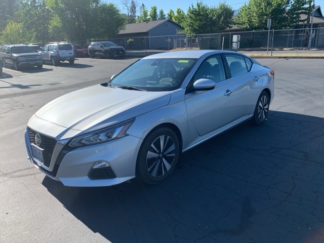 2022 Nissan Altima 2.5 SV photo 6