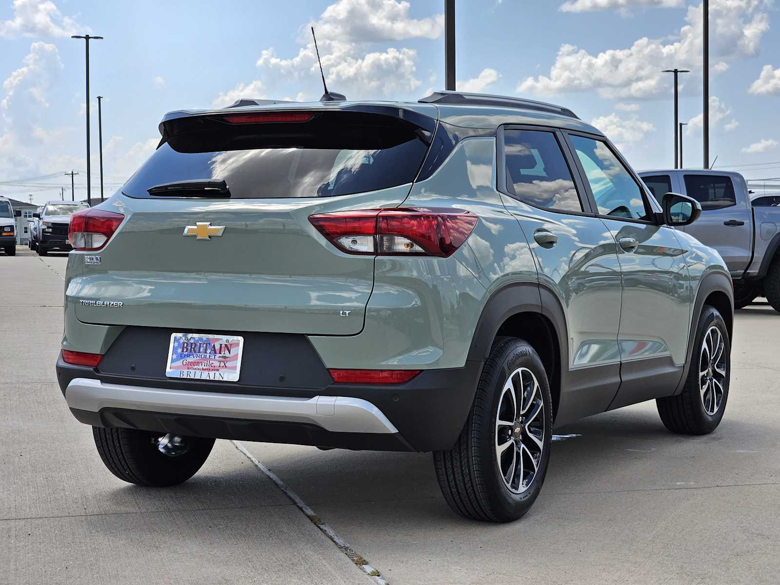 2026 Chevrolet Trailblazer LT photo 3