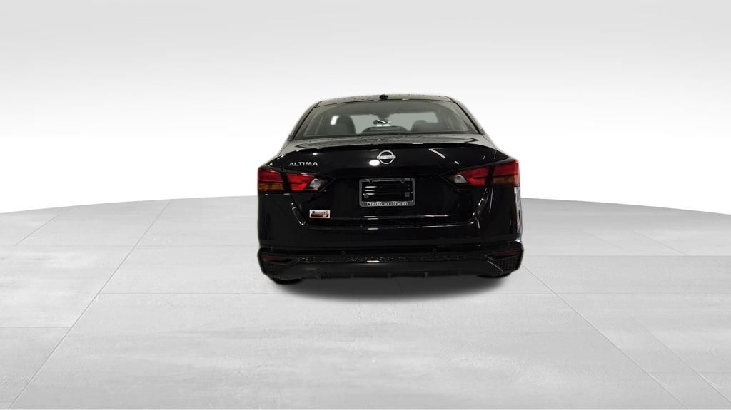 2025 Nissan Altima 2.5 S photo 4