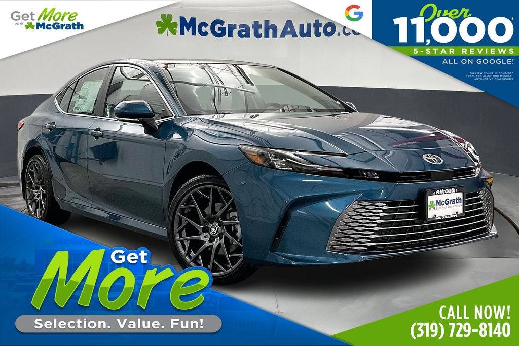 2026 Toyota Camry XLE's photo