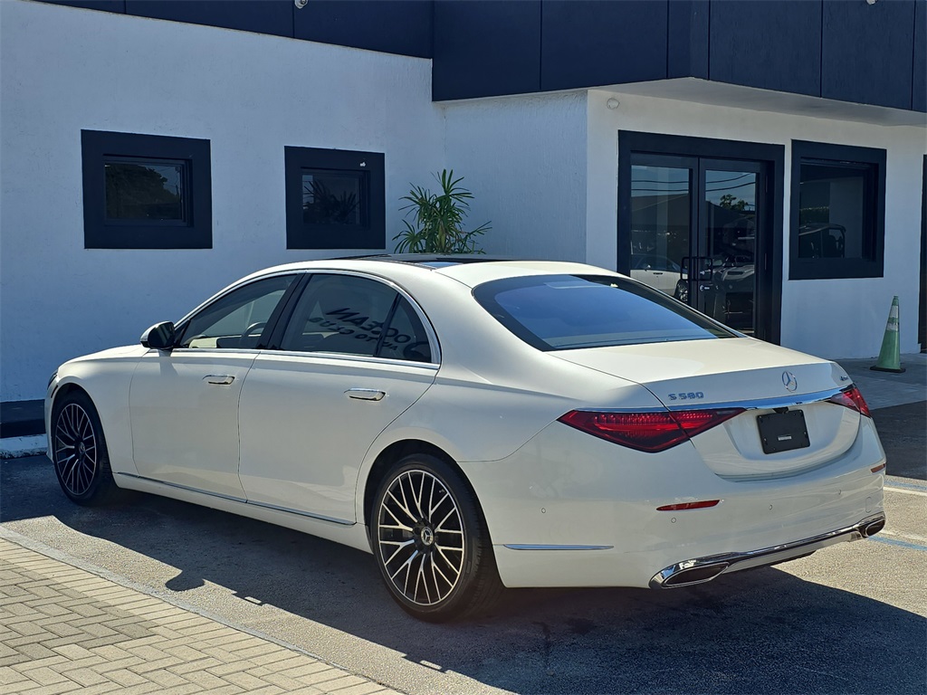 2021 Mercedes Benz S 580 4MATIC photo 2