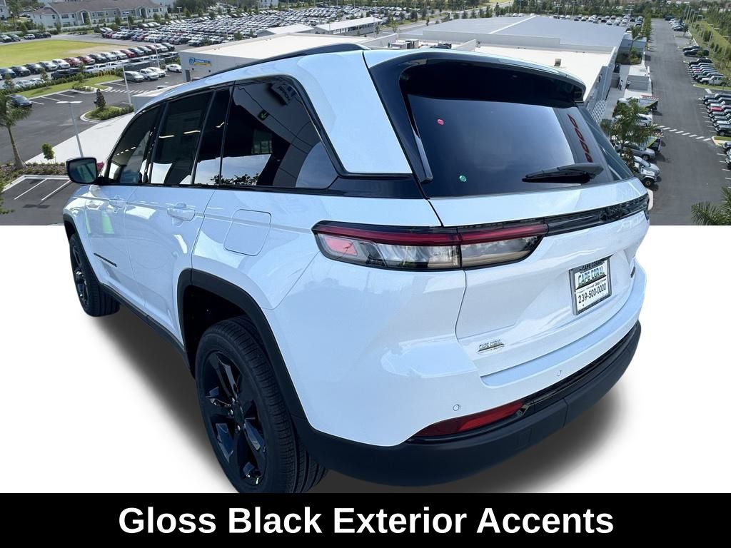 2025 Jeep Grand Cherokee Limited photo 4