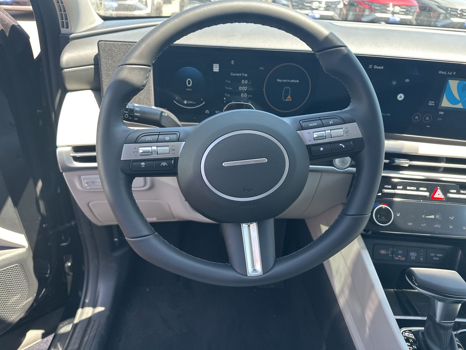 2025 Hyundai Tucson SEL Convenience photo 14
