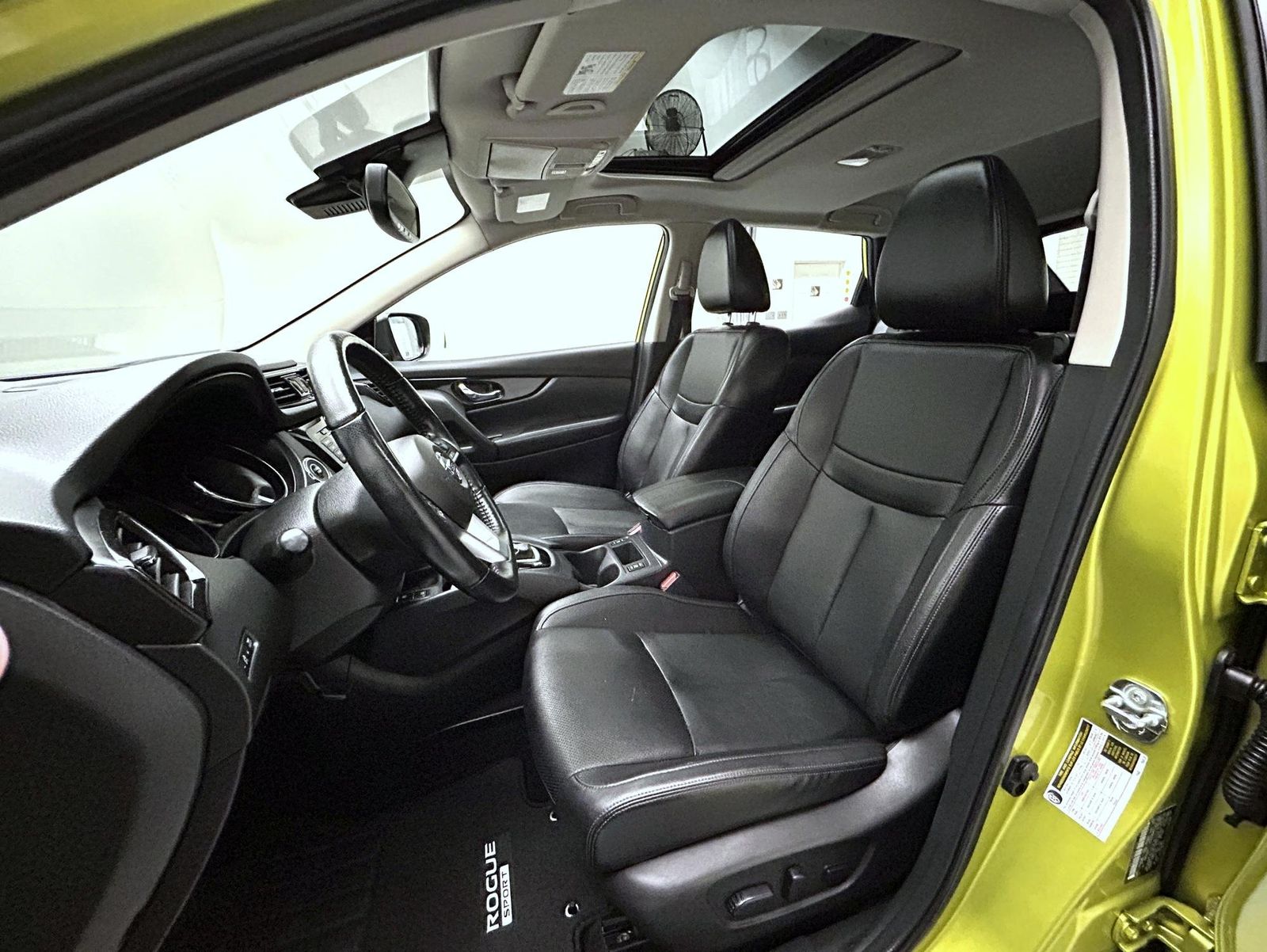 2021 Nissan Rogue Sport SL photo 10