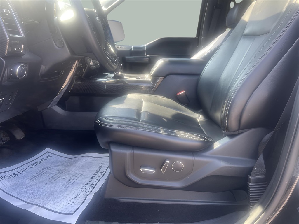 2018 Ford F-150 Lariat photo 21